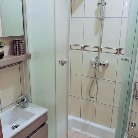 Διαμέρισμα Apartment Stay *
