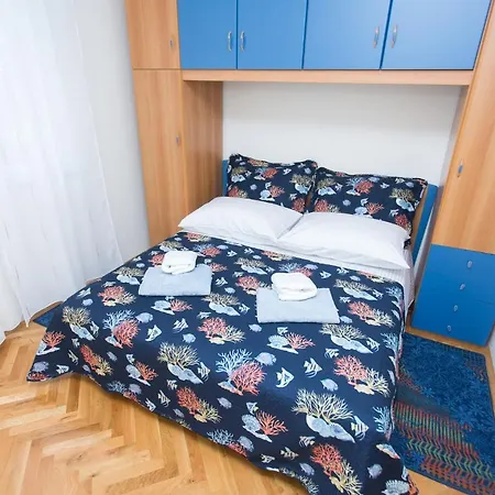 Apartment Stay *